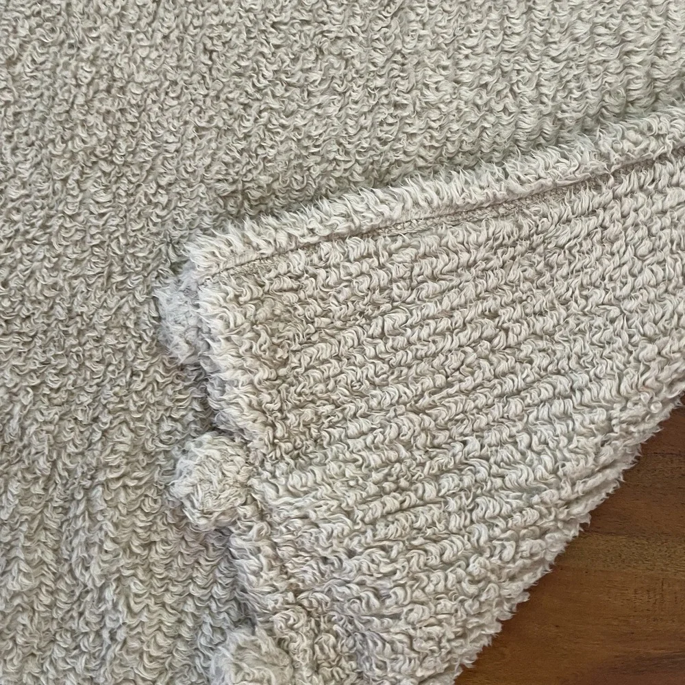 Pottery Barn Faux Fur Throw Blanket 50
